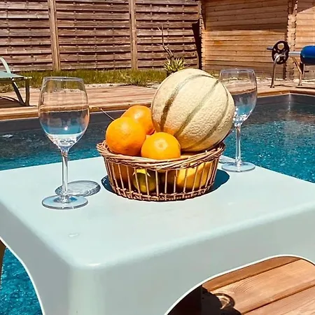 Villa Beautiful Villa Sleeps 6 With Pool Mios
